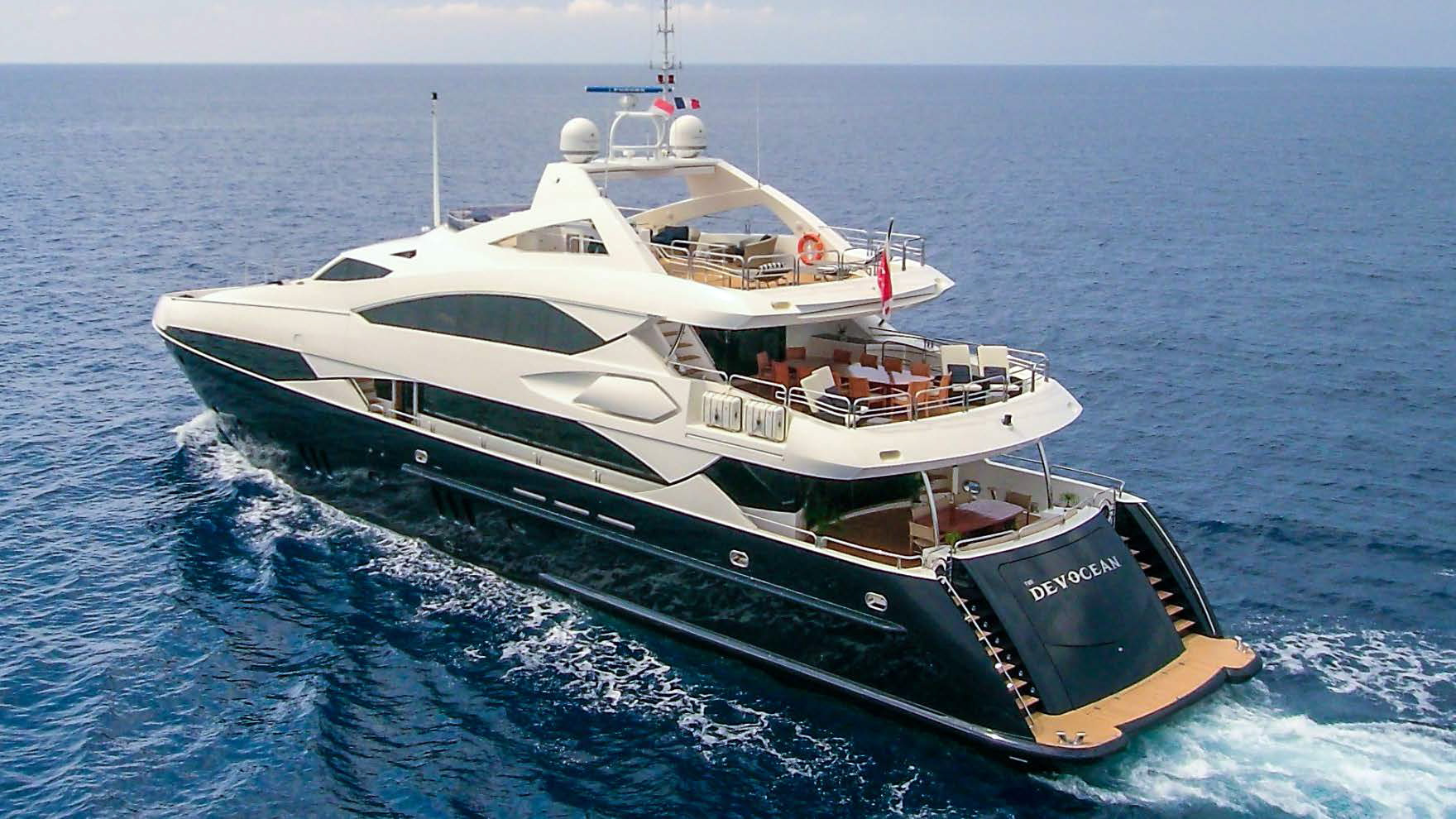 who owns devocean yacht